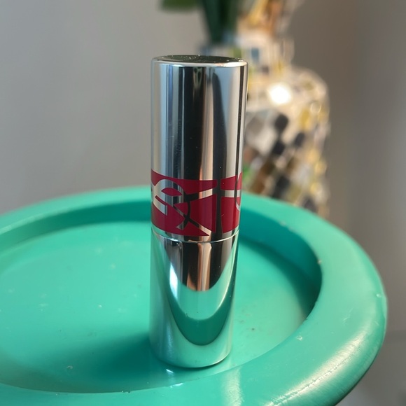 Brand new YSL - Picture 7 of 7